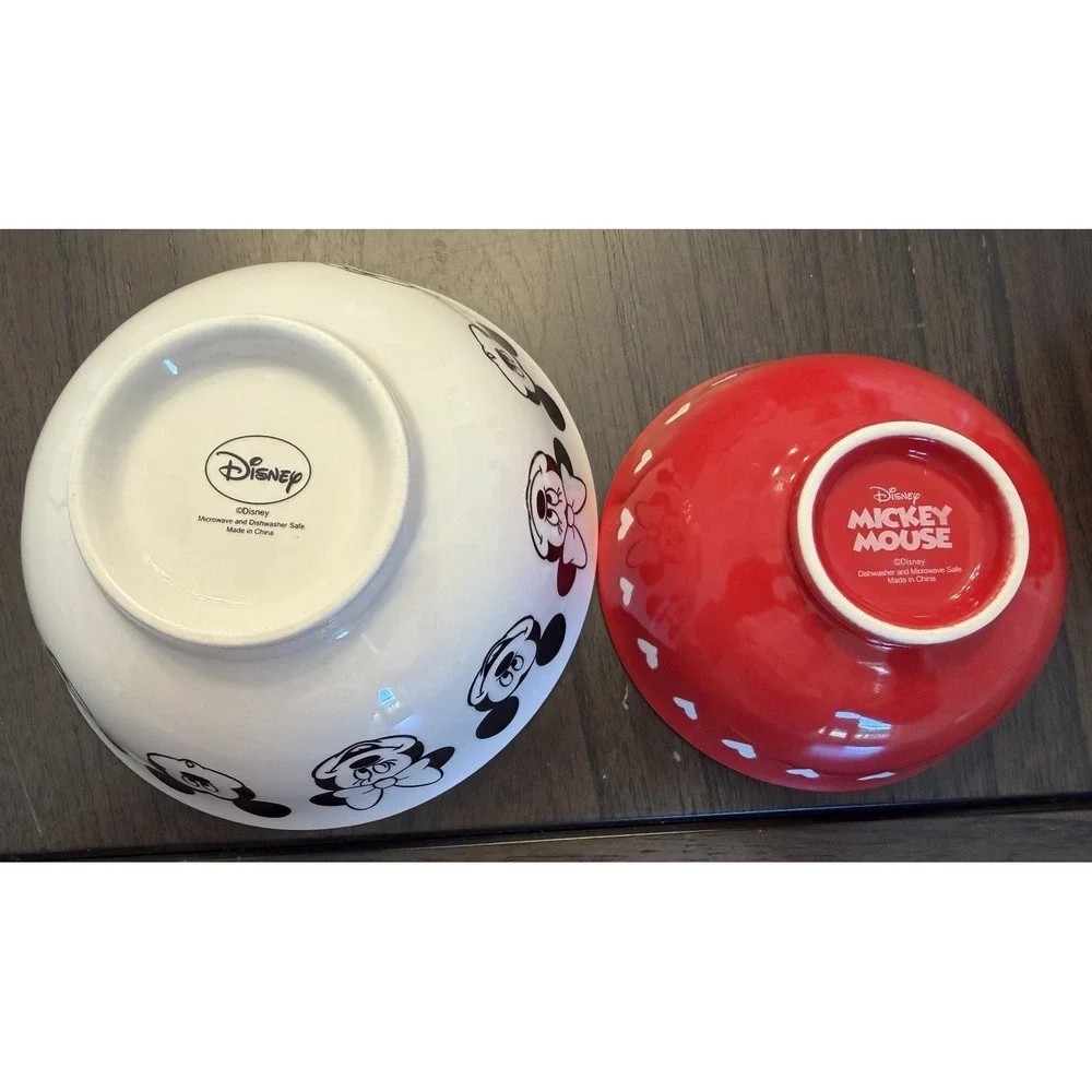 4 Mickey and Minnie Mouse Bowls & 3 Small Bowls